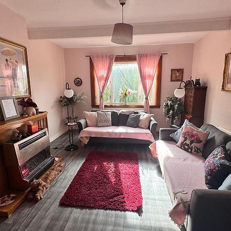 Park Road Holiday Home โรไซท์ ภายนอก รูปภาพ